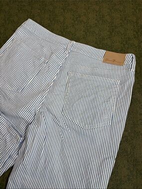 7 For All Mankind Blue & White Striped Straight-Leg Pants